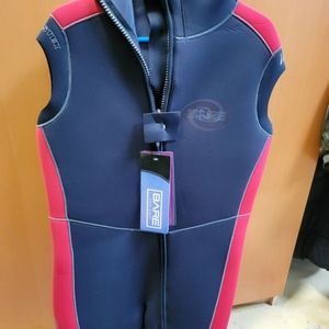 BARE Mens 2XL Wetsuit 7mm Step-In Hooded Vest